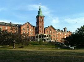 College of Mount Saint Vincent Campus Image