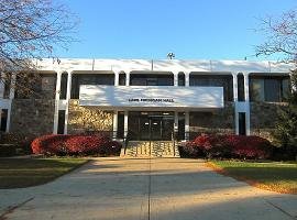 Grand Valley State University Campus Image